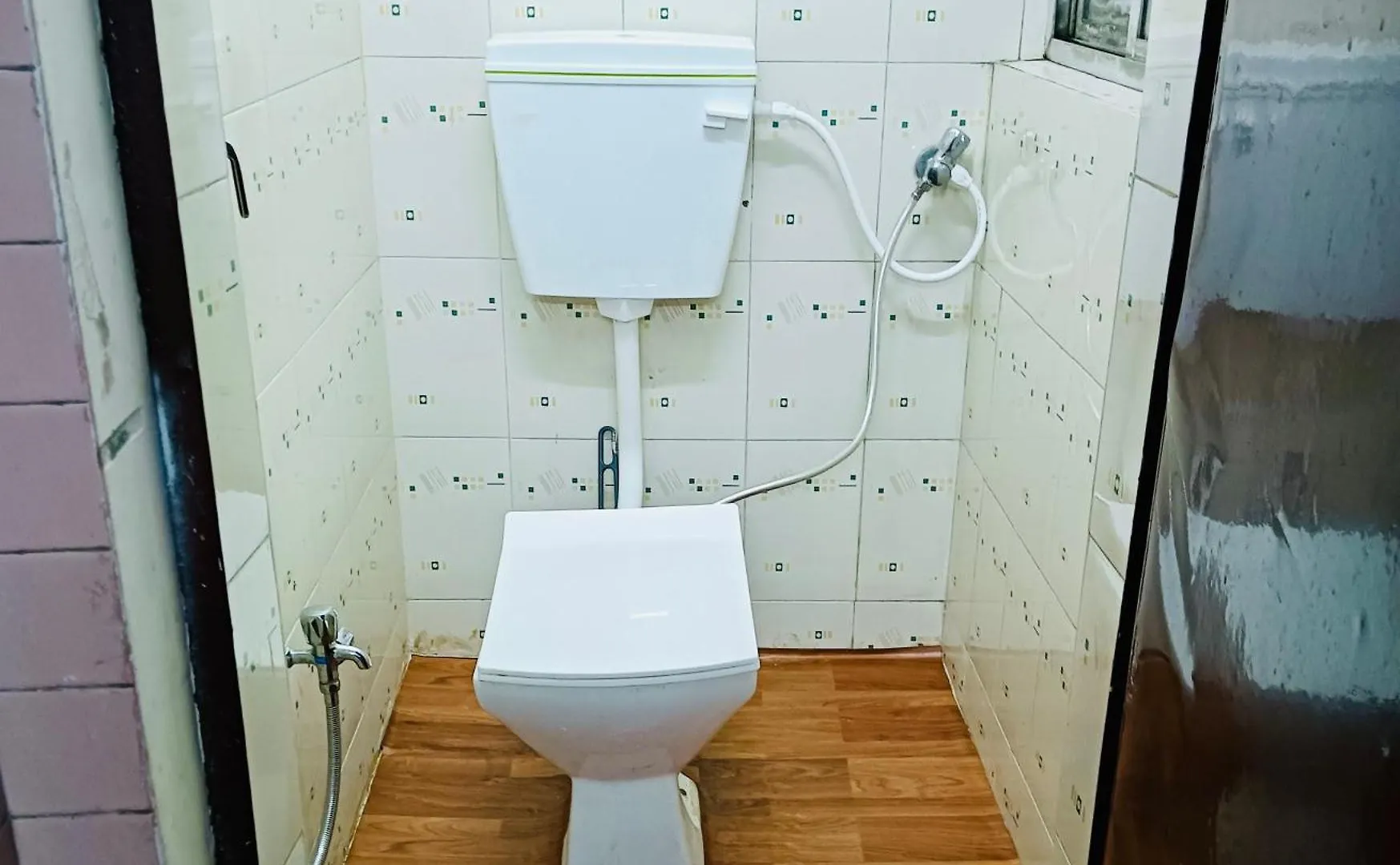 Kashi Stay - 3 Bedroom Fully Furnished Ac Apartment Varanasi