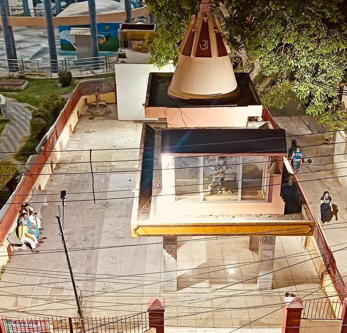 Kashi Stay - 3 Bedroom Fully Furnished Ac Apartment Benares India